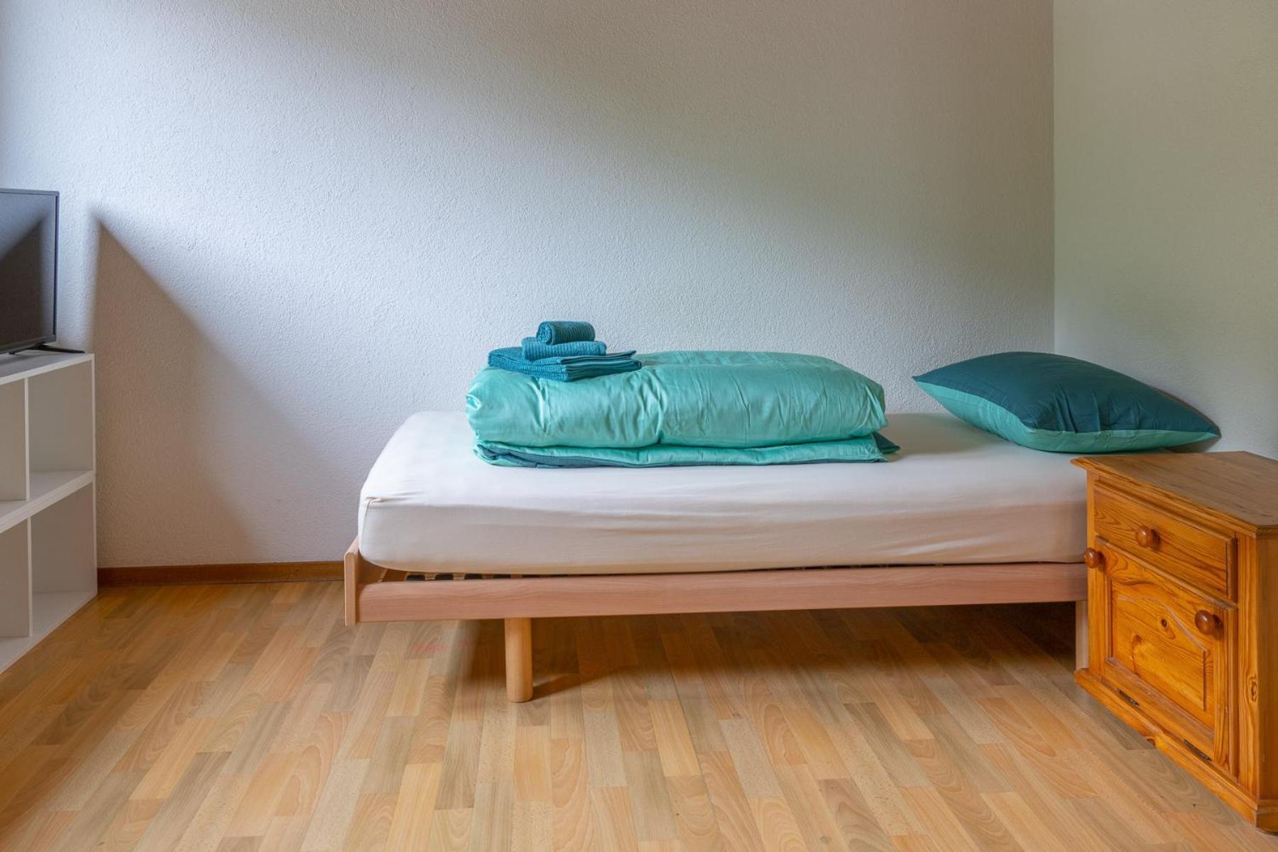 Chrona Bed & Breakfast Jenaz Camera foto